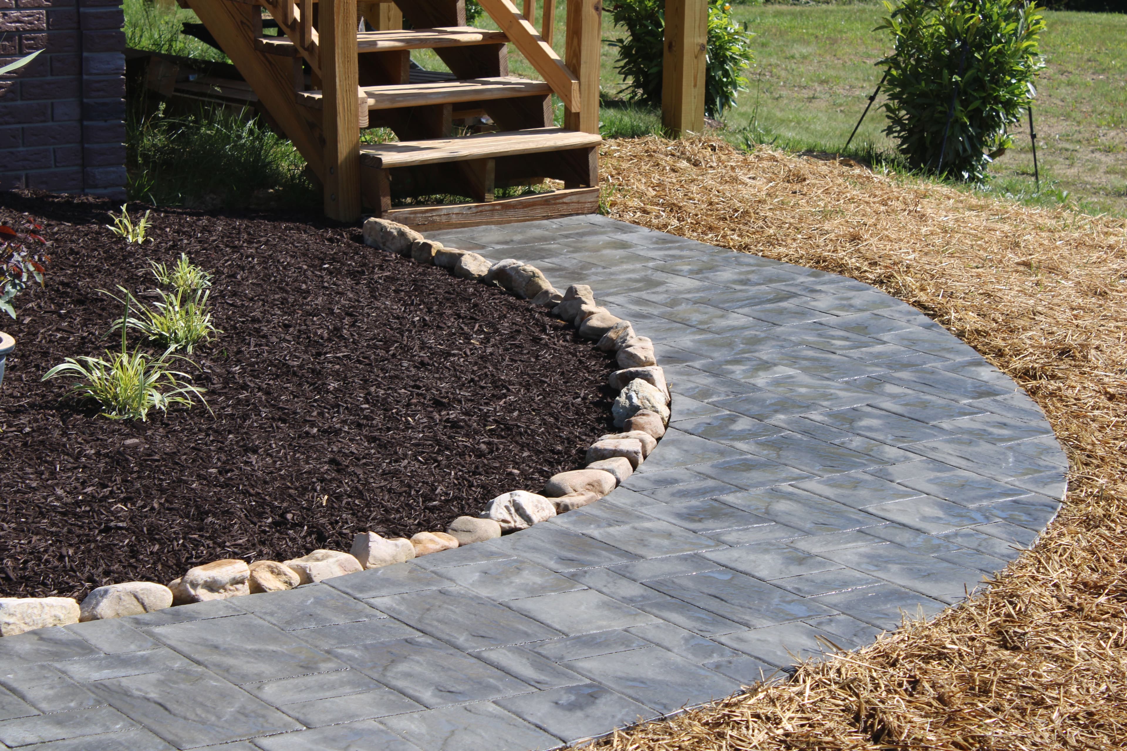 Project Cambridge Onyx Natural Paver Walkway with Stone Border image