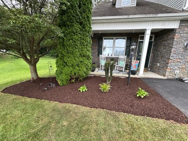 Gallery photos for Revitalize Your Yard with Lunsford Outdoor Innovations: Image #2
