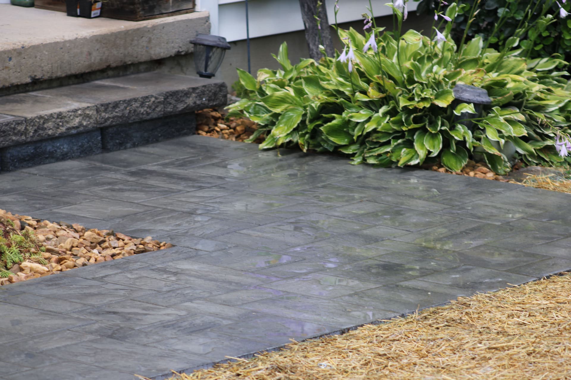 Gallery photos for A Front Walkway Built to Hold Up for the Long Haul: Image #3