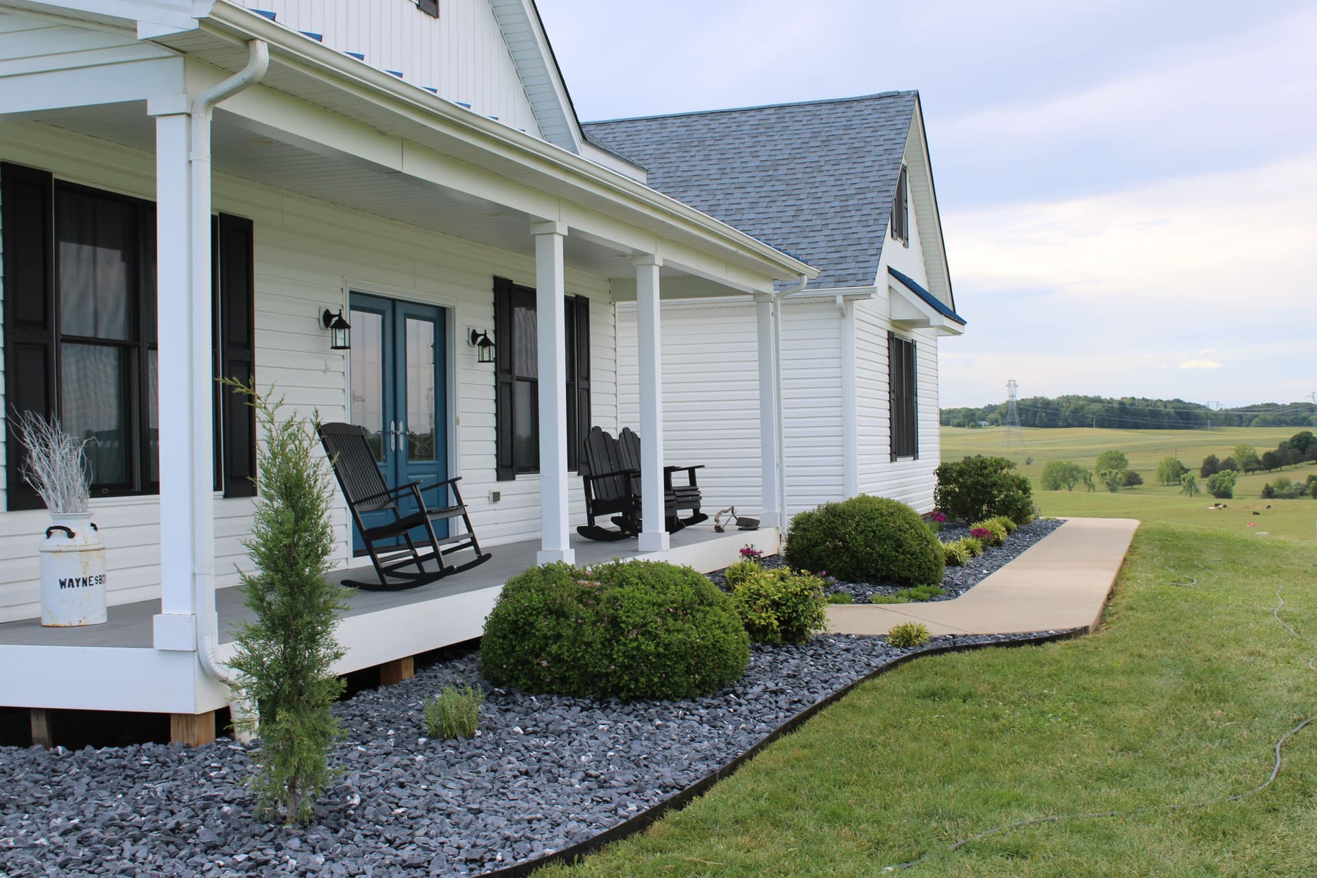 Gallery photos for Complete Front Yard Landscape Redesign with Blue Stone Beds: Image #3
