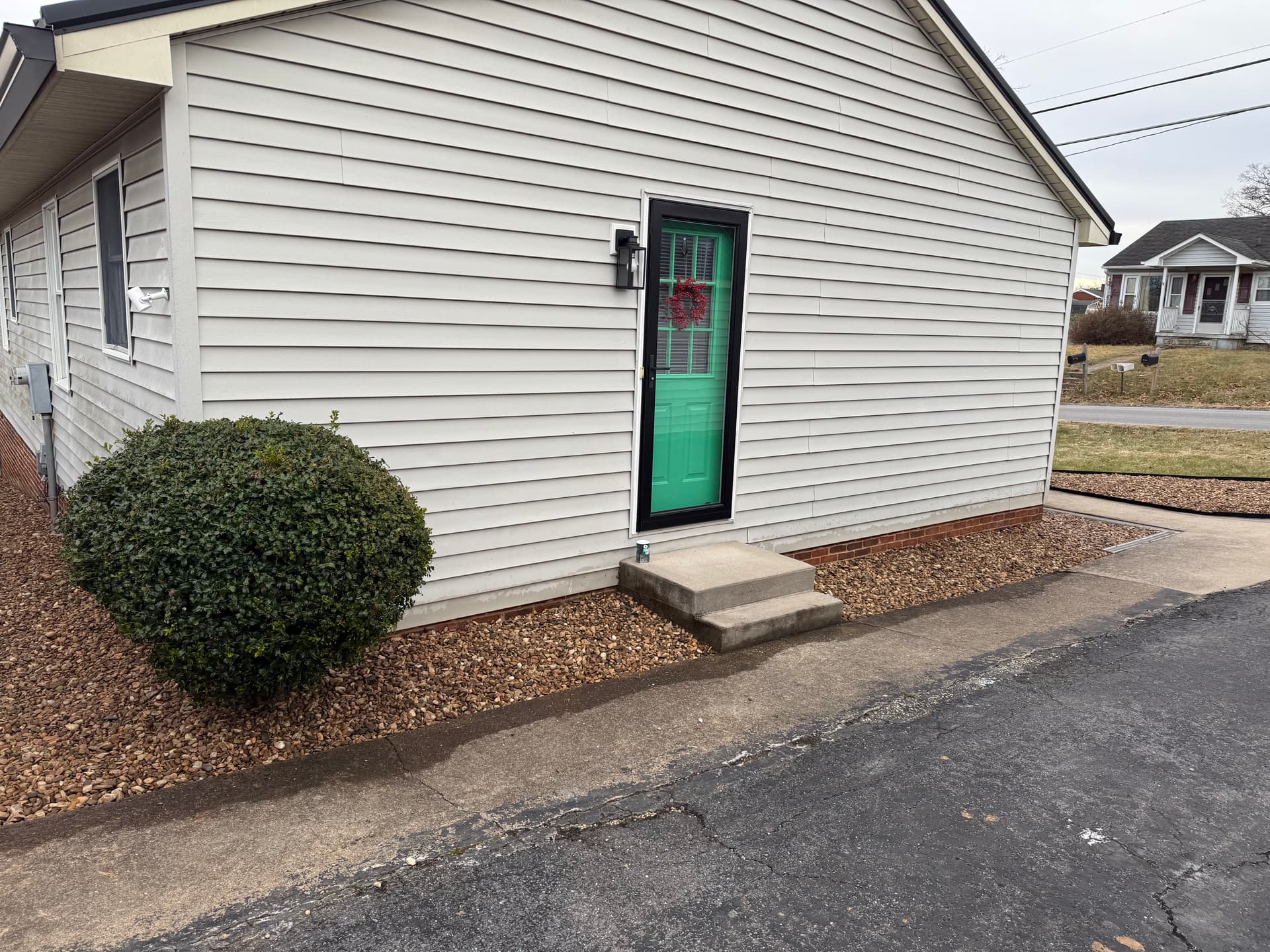 Gallery photos for Gravel Refresh and New Fabric Installation at Lunsford Outdoor Innovations: Image #2