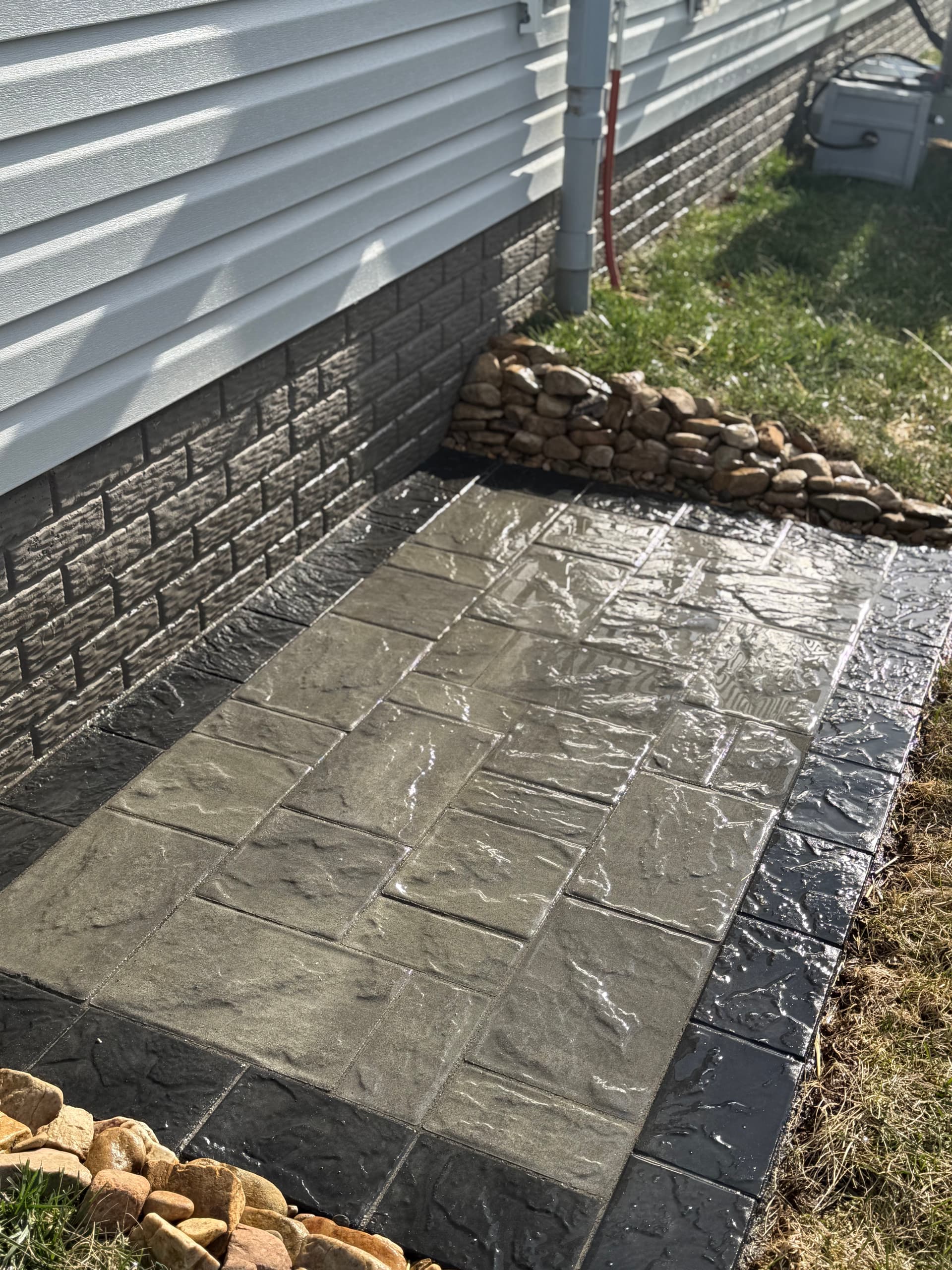 Gallery photos for Efficient Outdoor Solution with Cambridge Pavers: Image #4